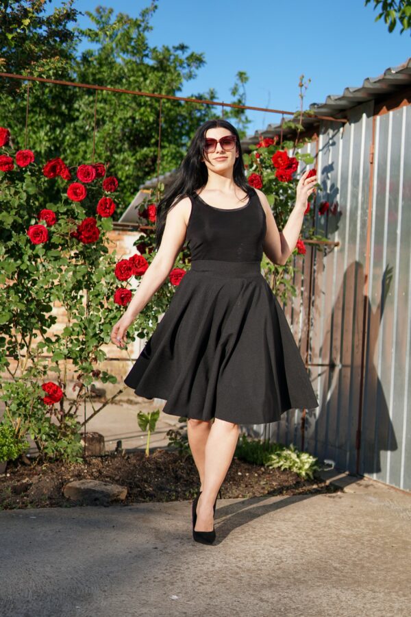 SKIRT-BEATA - the epitome of timeless grace - Image 5